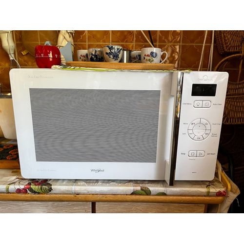 Four micro-ondes WHIRLPOOL Chef Plus MCP345