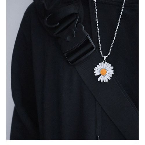 Collier En Forme De Petite Marguerite Pour Femmes Et Hommes, En Acier Titane, Pendentif Fleur, Hip Hop, Couleur Blanche, Bijoux À La Mode