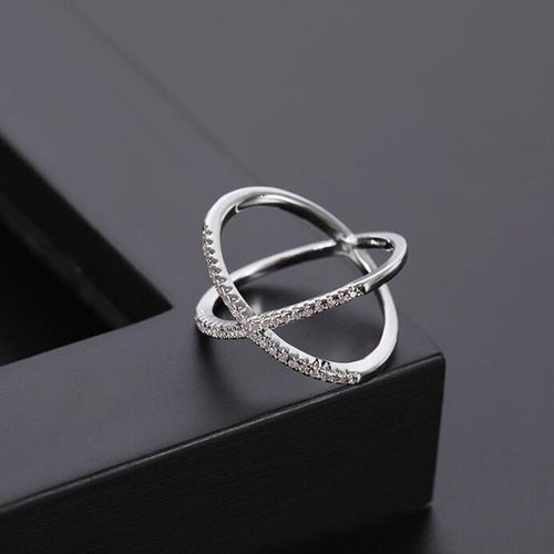 Mode Rétro Personnalité Offre Spéciale Anneaux Avec Croix Zircon Anneaux Avec Laiton Pour Charmante Femme Femmes En Gros Anniversaire