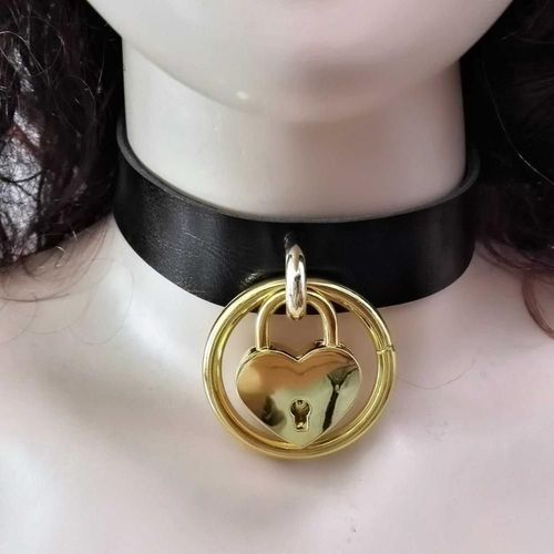 Collier Ras Du Cou En Cuir Fait À La Main, Style Harajuku, Punk Rock, Gothique, Rond, Verrouillage En Forme De C¿Ur, Couleur Dorée, Couple
