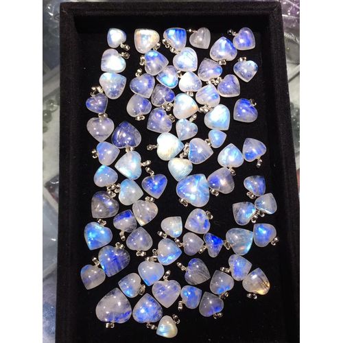 Collier En Pierre De Lune Naturelle Lumière Bleue, Un Pendentif En Perles D'amour, 18x17mm, Pierre Précieuse Pour Femmes Et Hommes, Amour De Guérison, Aaaaa