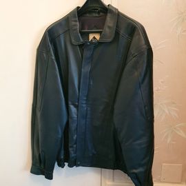 Blouson En Cuir Noir De La Marque Rocky International