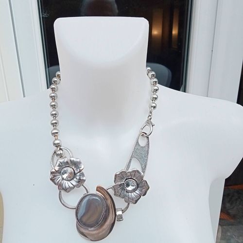Collier Vintage Métallique Gotique