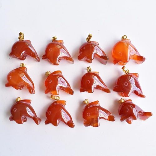 Pendentif En Forme De Dauphin Sculpté En Onyx Rouge Naturel, Pour La Fabrication De Bijoux, Vente En Gros, 12 Pièces/Lot, Livraison Gratuite