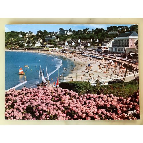 Perros-Guirec (22) La Plage Trestraou