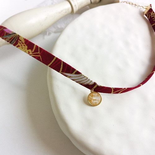 Pendentif Rond En Résine Pour Femmes, Ras De Cou En Tissu Rouge Et Noir, À La Mode, Bijoux Pour Femmes, Cadeaux De Fête, Nouvelle Collection 2019