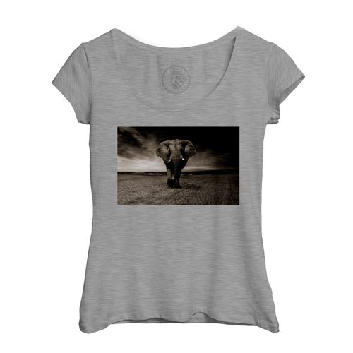 T-Shirt Femme Col Echancré Enorme Elephant D'afrique Charge Photo Nature Vie Sauvage