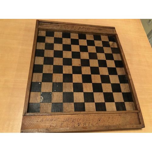 Jeu Ancien : Jeu De Dames En Bois