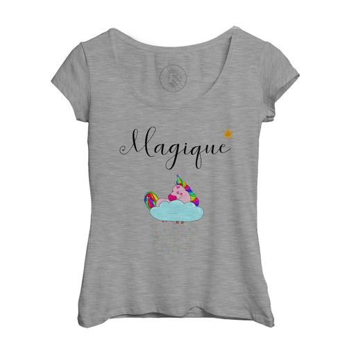 T-Shirt Femme Col Echancré Magique Avec Licorne Rose Et Arc-En-Ciel Dormant Sur Petit Nuage De Pluie