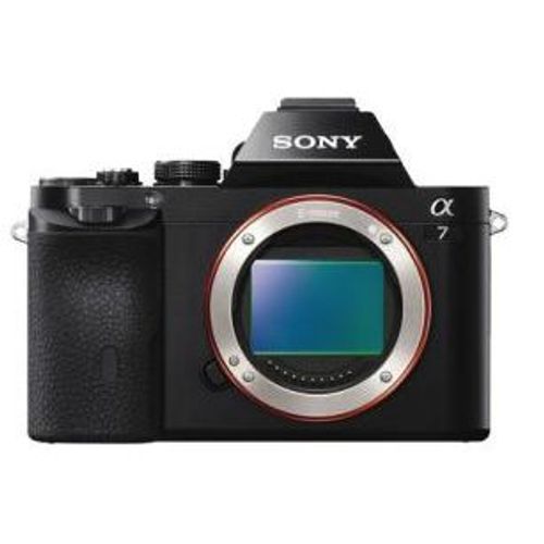 Boitier Sony A7 24.3 mpix + Objectif 24/70 Sony