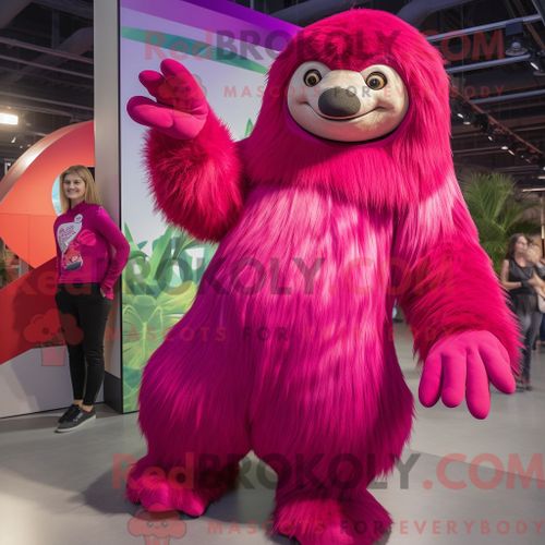 Costume De Mascotte Redbrokoly De Paresseux Géant Magenta Habillé Avec Une Mini Robe Et Des Bagues