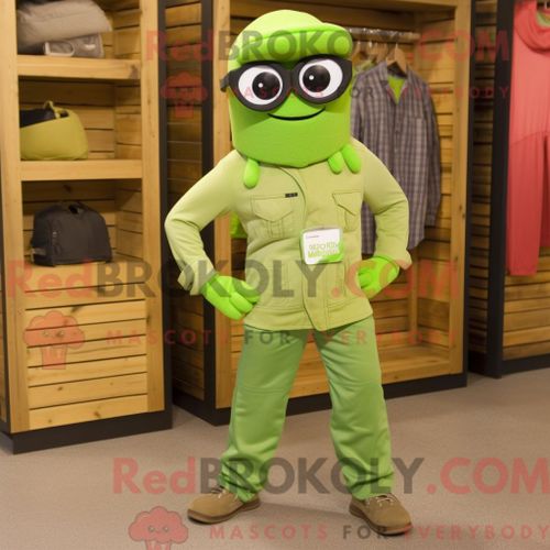 Personnage De Costume De Mascotte Redbrokoly De Fer À Cheval Vert Citron Habillé Avec Un Pantalon Cargo Et Des Lunettes