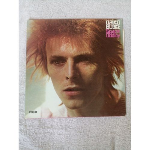 David Bowie - Space Oddity