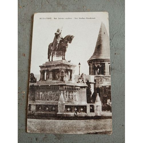 Carte Postale Statue Budapest Non Écrite