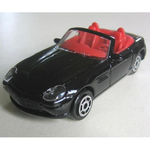 B M W  Z8 - 1/57 Ème-Majorette