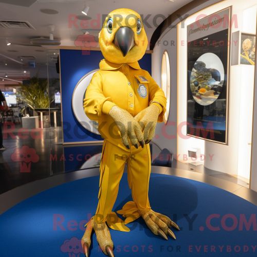 Personnage Mascotte Redbrokoly De Perroquet Doré Habillé D Un Jean Évasé Et De Boutons De Manchette