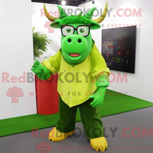 Costume De Mascotte Redbrokoly De Taureau Vert Citron Habillé D Un Chemisier Et De Lunettes