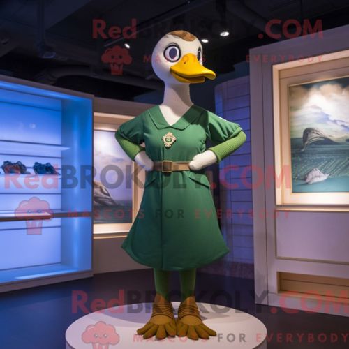 Costume Mascotte Redbrokoly De Cygne Olive Habillé Avec Un Maillot De Bain Une Pièce Et Des Ceintures