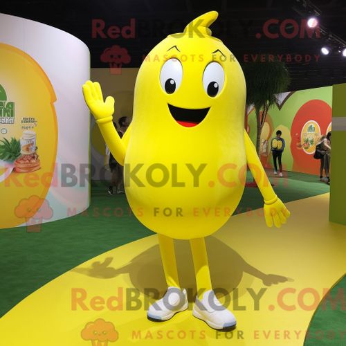 Personnage De Costume De Mascotte Redbrokoly De Fer À Cheval Jaune Citron Habillé Avec Un Débardeur Et Des Bracelets De Cheville