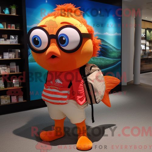 Personnage De Costume De Mascotte Redbrokoly De Poisson Rouge Pêche Habillé Avec Un Short Et Des Lunettes