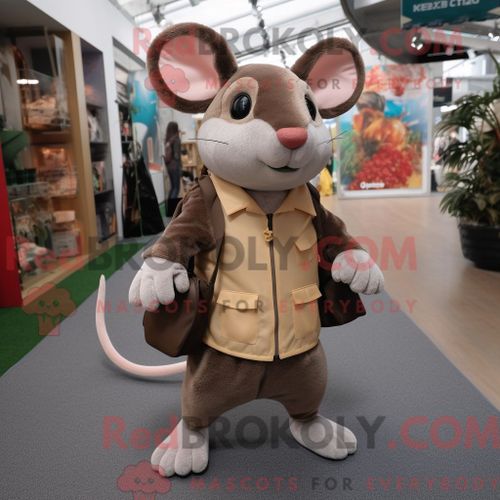 Personnage De Costume De Mascotte Redbrokoly De Rat Tan Habillé Avec Une Combinaison Et Des Sacs À Main