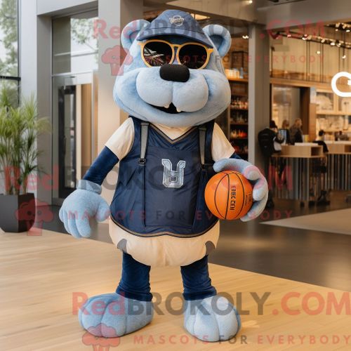 Costume De Mascotte Redbrokoly De Ballon De Basket-Ball Bleu Marine Habillé D Un Short En Jean Et De Cravates