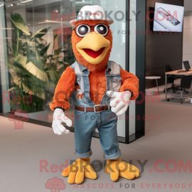 Costume Mascotte Redbrokoly De Colombe Noire Personnage Habillé D Une Veste En Cuir Et De Lacets De Chaussures