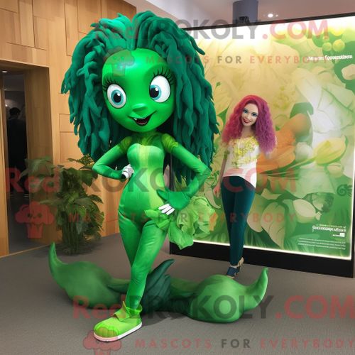 Personnage De Costume De Mascotte Redbrokoly De Sirène Vert Forêt Habillé Avec Un Blazer Et Des Bracelets De Cheville
