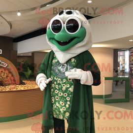 Personnage De Costume De Mascotte Redbrokoly De Pizza Verte Forestière Habillé Avec Une Couverture Et Des Colliers