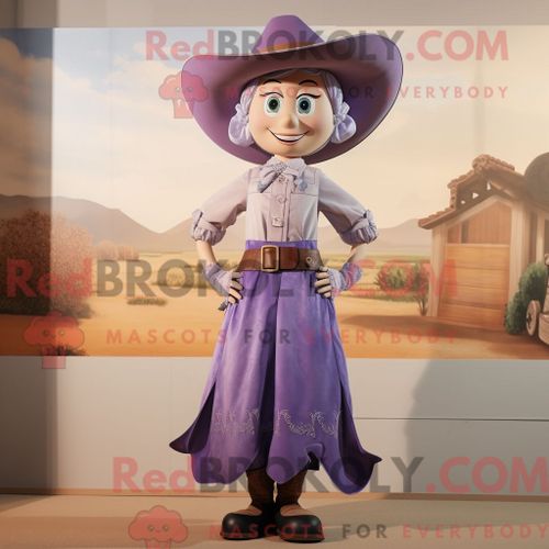 Personnage De Costume De Mascotte Redbrokoly De Cowboy Lavande Habillé Avec Une Robe Droite Et Des Ceintures