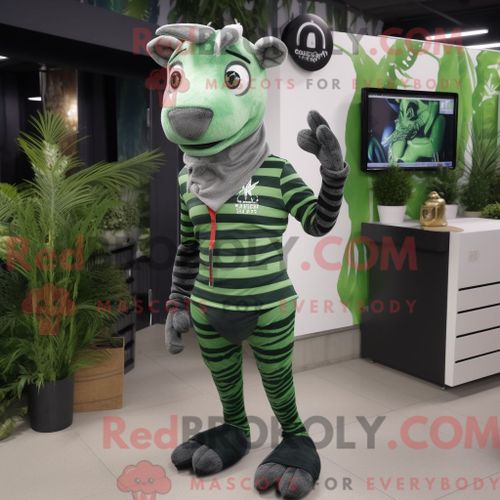 Costume De Mascotte Redbrokoly De Zèbre Vert Forêt Personnage Habillé Avec Un Jegging Et Des Clips Pour Écharpe