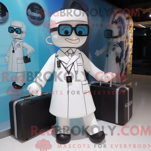 Mascotte Redbrokoly De Docteur Blanc Personnage Habillé Avec Une Robe Fourreau Et Des Porte-Documents