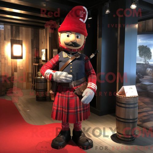 Costume Mascotte Redbrokoly De Jay Bleu Magenta Habillé Avec Une Robe Longue Et Des Boucles D Oreilles