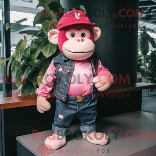 Costume Mascotte Redbrokoly De Chien Noir Habillé D Une Chemise En Flanelle Et De Bérets