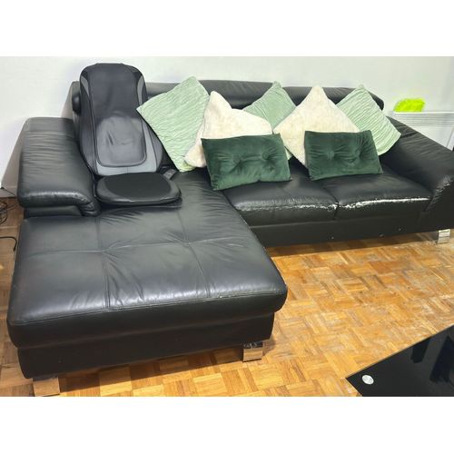 Canapé D¿Angle Cuir Avec Quelques Défauts À Vendre