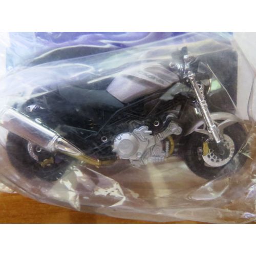 Cagiva Raptor 1000-Maisto