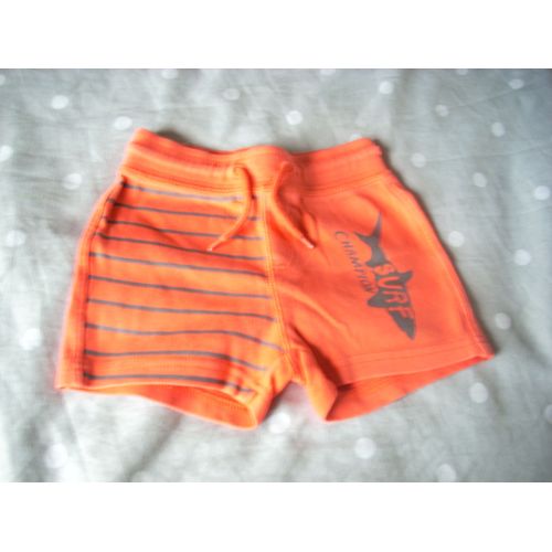 Short Kiabi 3 Ans.