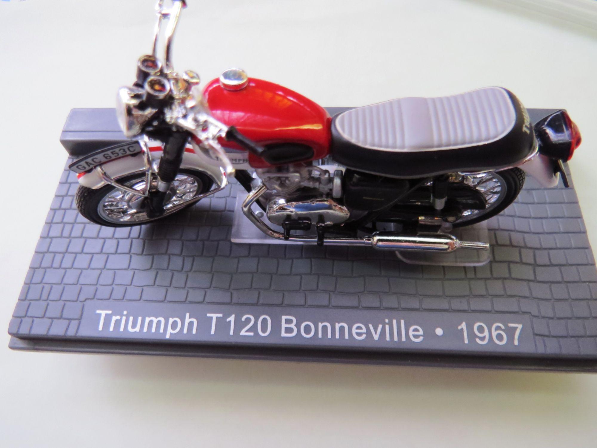 MOTO TRIUMPH T 120 BONNEVILLE DE 1967 Véhicule Miniature De Collection EUR  8,50 - PicClick FR