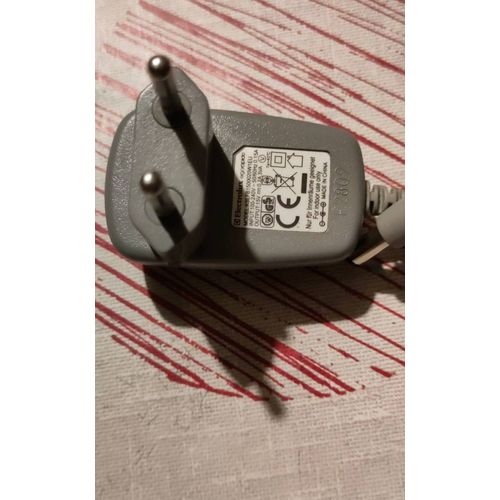 Electrolux ergorapido chargeur secteur model ssa-5ap-12 15v 200ma