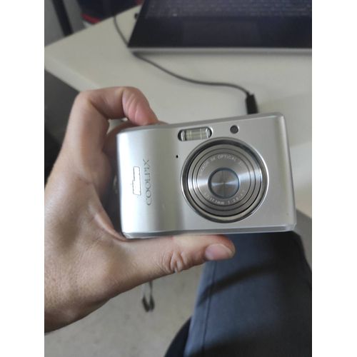 Nikon Coolpix L18 compact 8 mpix argent