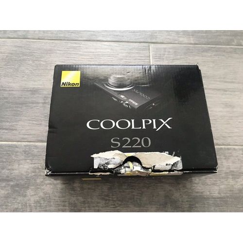 Nikon Coolpix S220 compact 10 mpix noir