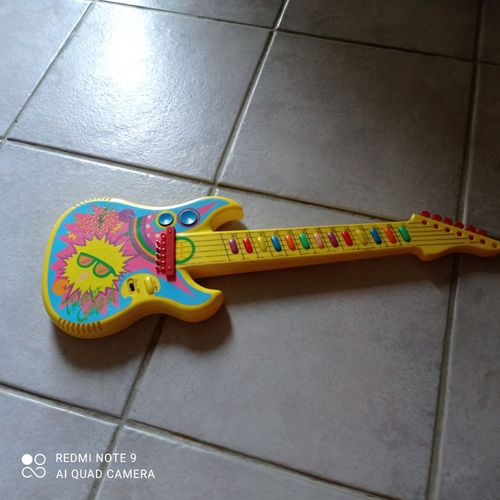 Guitare Électronique