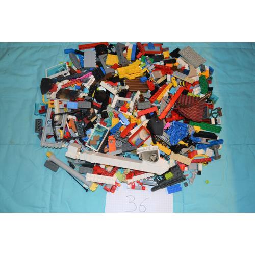 Lot De 36 Lego 1 Kg De Pièces Variées Briques Anciennes Collection Construction Château Voiture Personnage Friends Star Wars