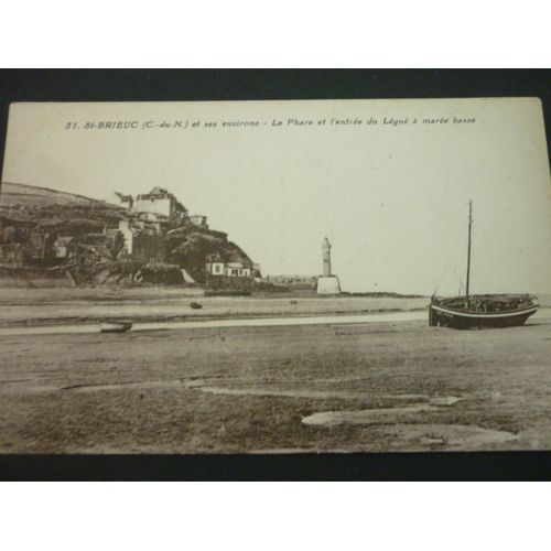 Saint Brieux , Le Phare Et L'entrée Du Légué À Marée Basse