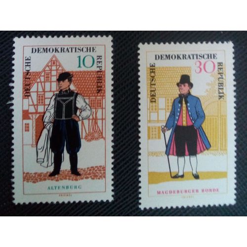 Timbre Allemagne / Rda Yt 913 - 917 Costumes Folkloriques 1966 ( 51005 )