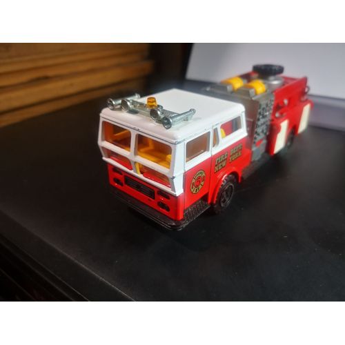Vehicule Pompier Fire Dept - Nex York - Pompe A Incendie -Metal - Marque Majorette Echelle 1/47 Eme