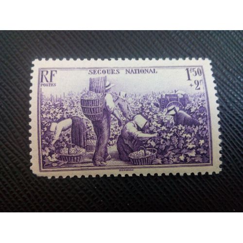 Timbre France Yt 468 Urgence Nationale : Récolte 1940 ( 011005 )