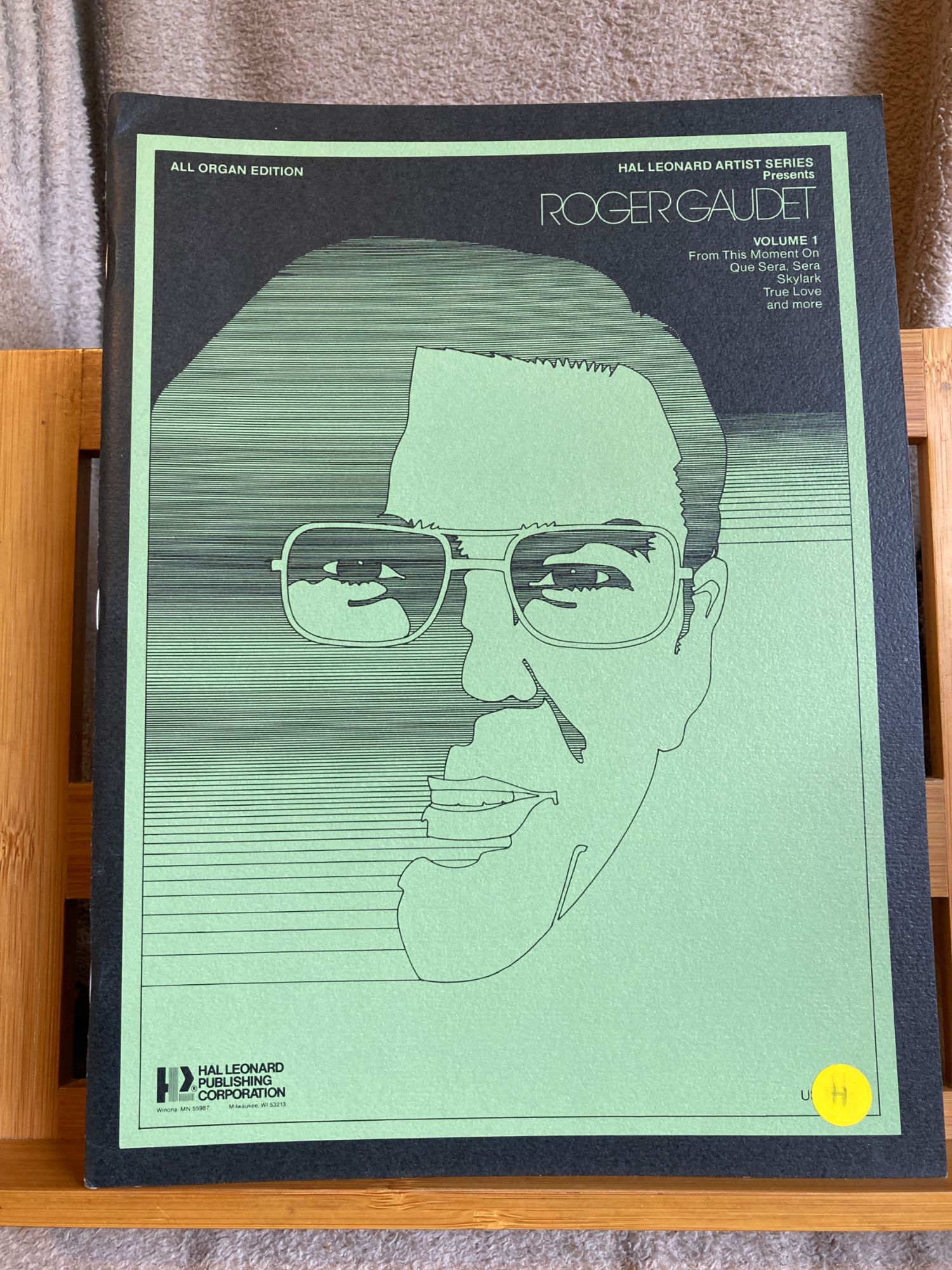 Roger Gaudet Vol. 1 Partition Orgue Jazz All Organ Éditions Hal Léonard 1977