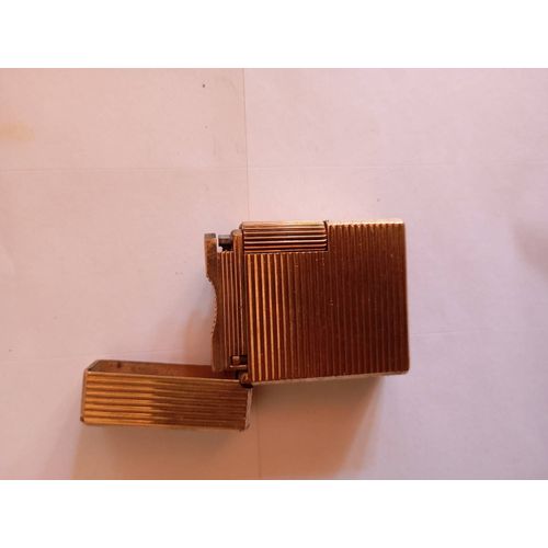 Briquet Dupont Plaqué Or 20u En Très Bonne État Juste A Changer La Pierre Et Remettre Du Gaz.