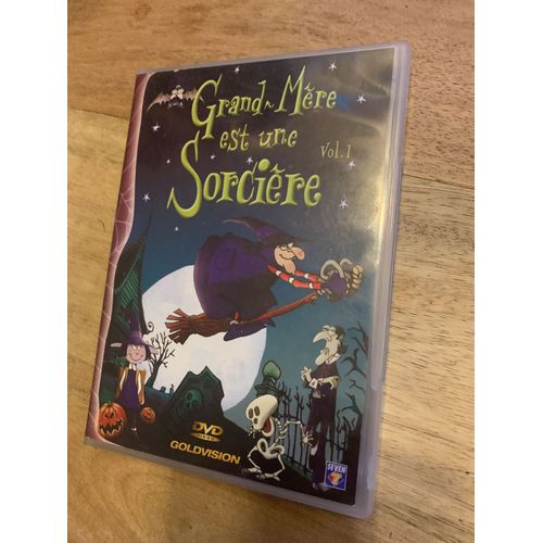Grand-Mère Est Une Sorcière - Vol. 1